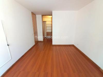 Apartamento de 2 alcobas en arriendo en Chapinero Alto, Bogotá, 68 m² · foto 14 de 16