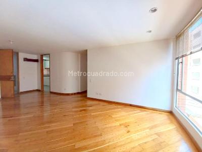 Apartamento de 2 alcobas en arriendo en Chapinero Alto, Bogotá, 68 m² · foto 4 de 16