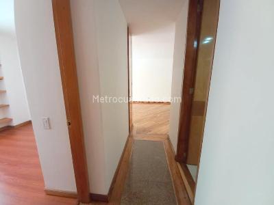 Apartamento de 2 alcobas en arriendo en Chapinero Alto, Bogotá, 68 m² · foto 9 de 16