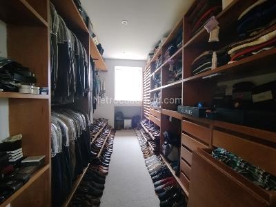 Apartamento de 4 alcobas en venta en Cerros De Niza, Bogotá, 316 m² · foto 14 de 19