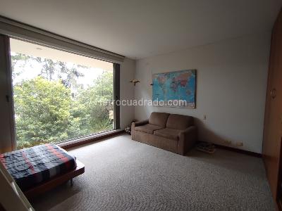 Apartamento de 4 alcobas en venta en Cerros De Niza, Bogotá, 316 m² · foto 17 de 19
