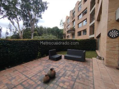 Apartamento de 4 alcobas en venta en Cerros De Niza, Bogotá, 316 m² · foto 5 de 19