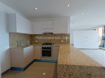 Apartamento de 1 alcoba en arriendo en Puente Largo, Bogotá, 66 m² · foto 6 de 17