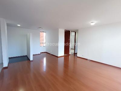 Apartamento en arriendo en Villas De Aranjuez, Bogotá · foto 3 de 15