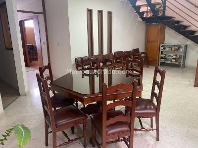 Casa de 5 alcobas en arriendo en Tunjuelito, Bogotá, 429 m² · foto 18 de 19