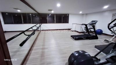 Apartamento en venta en Los Rosales, Bogotá · foto 3 de 20