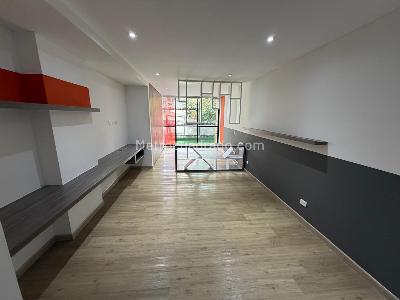Apartamento en venta en Marly, Bogotá · foto 2 de 17