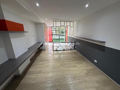 Apartamento en venta en Marly, Bogotá · foto 3 de 17