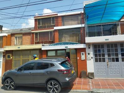 Casas en Venta en Americas Occidental, Bogotá . - Vivienda Nueva y Usada