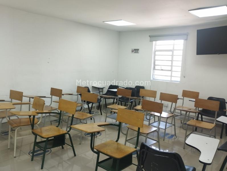 Piso – Bogotá D.C., UPZ Teusaquillo, Localidad Teusaquillo - Más