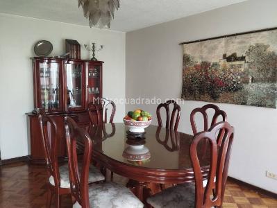 Casa de 5 alcobas en venta en Las Villas, Bogotá, 261 m² · foto 7 de 20