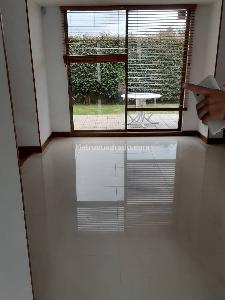 Casa de 4 alcobas en venta en Vereda Cerca De Piedra, Chía, 500 m² · foto 4 de 16