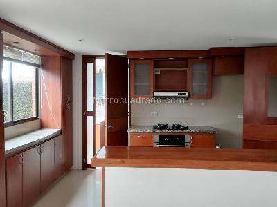 Casa de 4 alcobas en venta en Vereda Cerca De Piedra, Chía, 500 m² · foto 8 de 16
