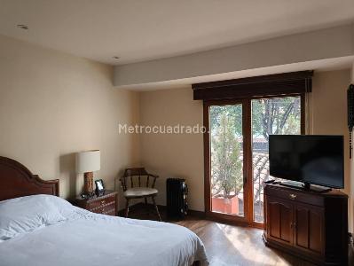 Casa de 3 alcobas en venta en Santa Barbara, Bogotá, 198 m² · foto 19 de 20