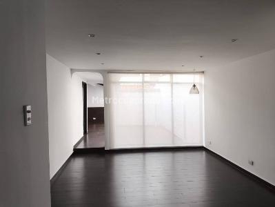 Casa en venta en Santa Barbara, Bogotá · foto 5 de 20