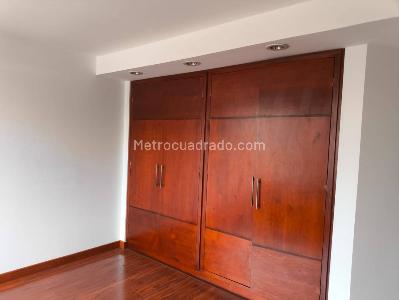 Apartamento de 5 alcobas en venta en Santa Barbara, Bogotá, 352 m² · foto 13 de 20