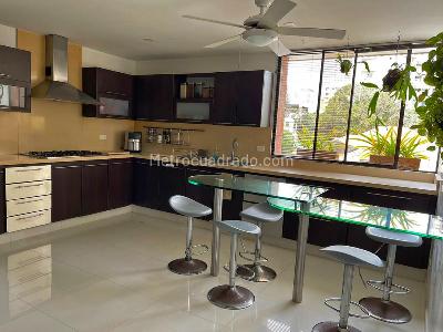 Apartamento de 3 alcobas en venta en Alto Prado, Barranquilla, 275 m² · foto 4 de 14