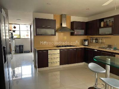 Apartamento de 3 alcobas en venta en Alto Prado, Barranquilla, 275 m² · foto 6 de 14