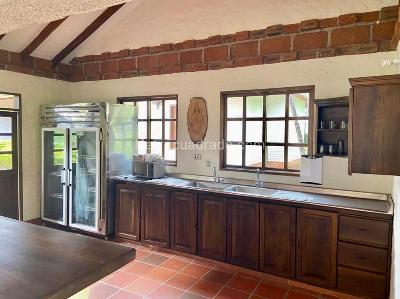 Casa de 5 alcobas en venta en San Jeronimo, Medellín, 865 m² · foto 13 de 20