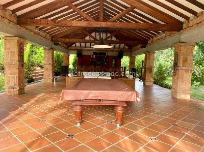 Casa de 5 alcobas en venta en San Jeronimo, Medellín, 865 m² · foto 14 de 20