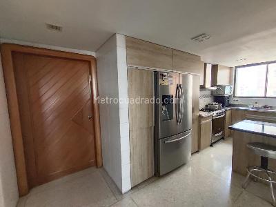Apartamento de 3 alcobas en venta en Alto Prado, Barranquilla, 270 m² · foto 11 de 20