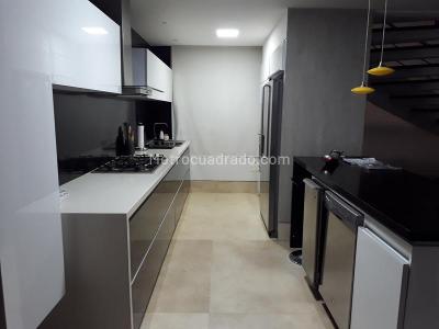 Casa de 3 alcobas en venta en Villa Campestre, Barranquilla, 320 m² · foto 10 de 20