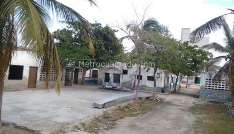 Lote en Venta, Rodadero, Santa Marta - Más