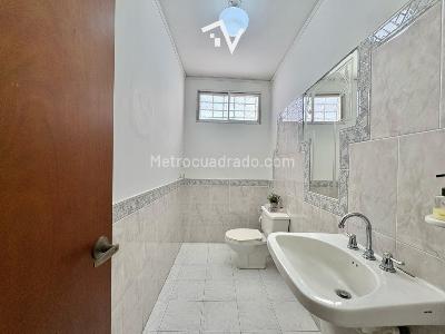 Casa de 3 alcobas en venta en Altos De Riomar, Barranquilla, 400 m² · foto 12 de 20