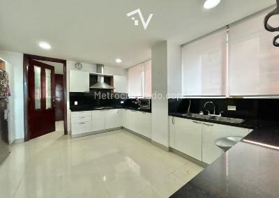 Apartamento de 3 alcobas en venta en El Golf, Barranquilla, 340 m² · foto 16 de 20