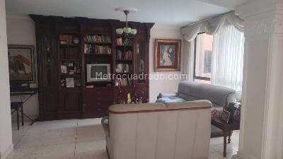 Apartamento de 3 alcobas en venta en Alto Prado, Barranquilla, 158 m² · foto 2 de 14