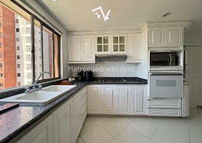 Apartamento de 3 alcobas en venta en Altos De Riomar, Barranquilla, 306 m² · foto 16 de 20