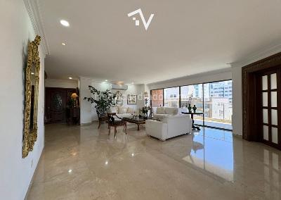 Apartamento de 3 alcobas en venta en Altos De Riomar, Barranquilla, 306 m² · foto 2 de 20