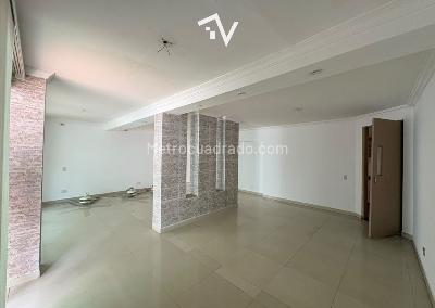 Casa de 3 alcobas en venta en La Castellana, Barranquilla, 244 m² · foto 6 de 20