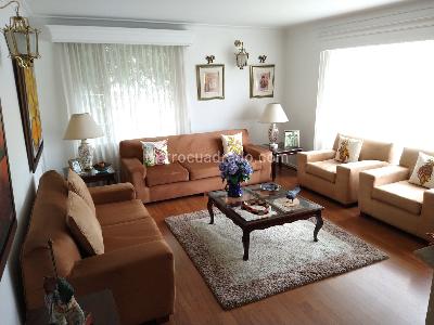 Casa de 5 alcobas en venta en Sotileza, Bogotá, 337 m² · foto 3 de 20