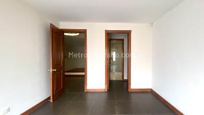 Casa de 4 alcobas en venta en Polo Club, Bogotá, 315 m² · foto 12 de 20
