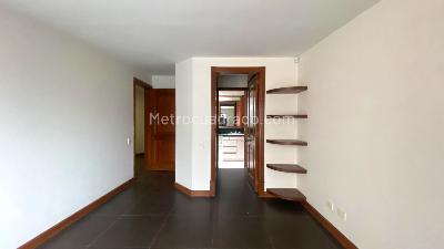 Casa de 4 alcobas en venta en Polo Club, Bogotá, 315 m² · foto 15 de 20