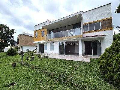Casa de 3 alcobas en venta en Quintas De San Miguel, Armenia, 274 m² · foto 19 de 20
