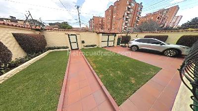 Casa de 4 alcobas en venta en Colina Campestre, Bogotá, 296 m² · foto 2 de 20
