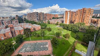 Apartamento de 3 alcobas en venta en Colina Campestre, Bogotá, 147 m² · foto 4 de 20