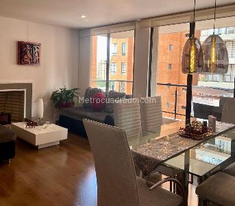 Apartamento de 3 alcobas en venta en Colina Mazuren, Bogotá, 98 m² · foto 2 de 20