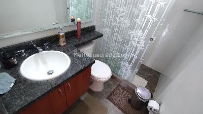 Apartamento de 3 alcobas en venta en Colina Mazuren, Bogotá, 92 m² · foto 15 de 20