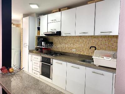 Apartamento de 3 alcobas en venta en Colina Mazuren, Bogotá, 92 m² · foto 4 de 20
