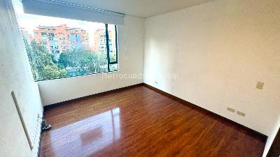 Apartamento de 3 alcobas en venta en Colina Campestre, Bogotá, 107 m² · foto 8 de 20