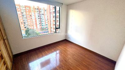 Apartamento de 3 alcobas en venta en Colina Campestre, Bogotá, 107 m² · foto 16 de 20
