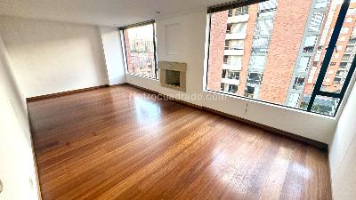 Apartamento de 3 alcobas en venta en Colina Campestre, Bogotá, 107 m² · foto 2 de 20