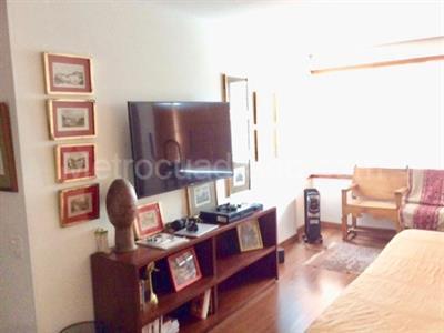 Apartamento de 2 alcobas en venta en Los Rosales, Bogotá, 206 m² · foto 9 de 15