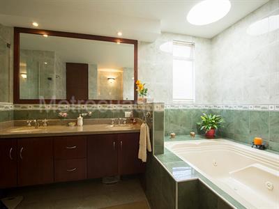 Casa de 4 alcobas en venta en Guamaral, Bogotá, 305 m² · foto 15 de 20