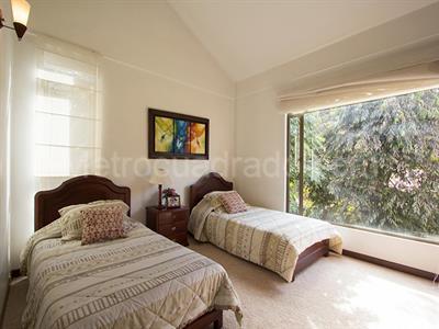 Casa de 4 alcobas en venta en Guamaral, Bogotá, 305 m² · foto 16 de 20