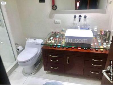 Apartamento de 5 alcobas en venta en Santa Barbara Central Santa Barbara, Bogotá, 290 m² · foto 10 de 17