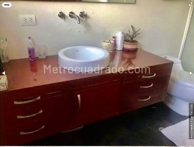 Apartamento de 5 alcobas en venta en Santa Barbara Central Santa Barbara, Bogotá, 290 m² · foto 16 de 17